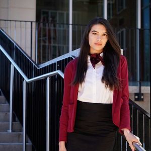 Meet your Posher, Julia